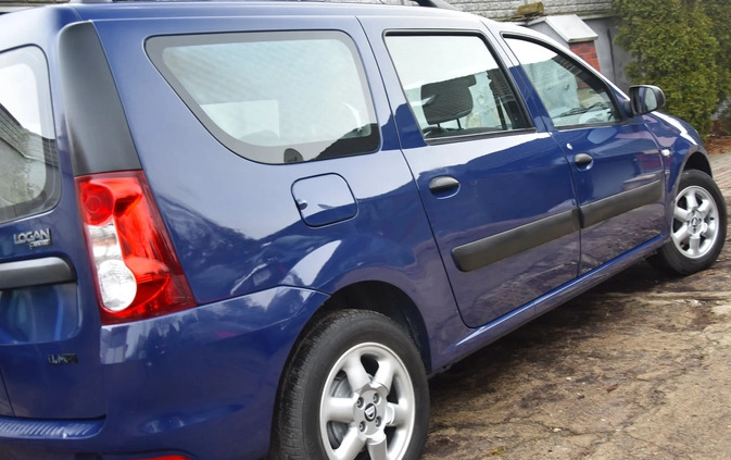 Dacia Logan cena 10900 przebieg: 212000, rok produkcji 2009 z Szamocin małe 742